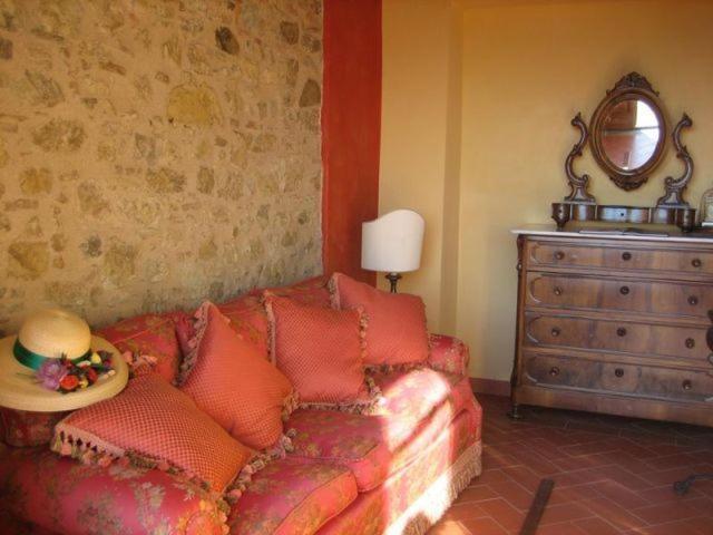 Agriturismo Casa Belvedere Bacchereto Buitenkant foto
